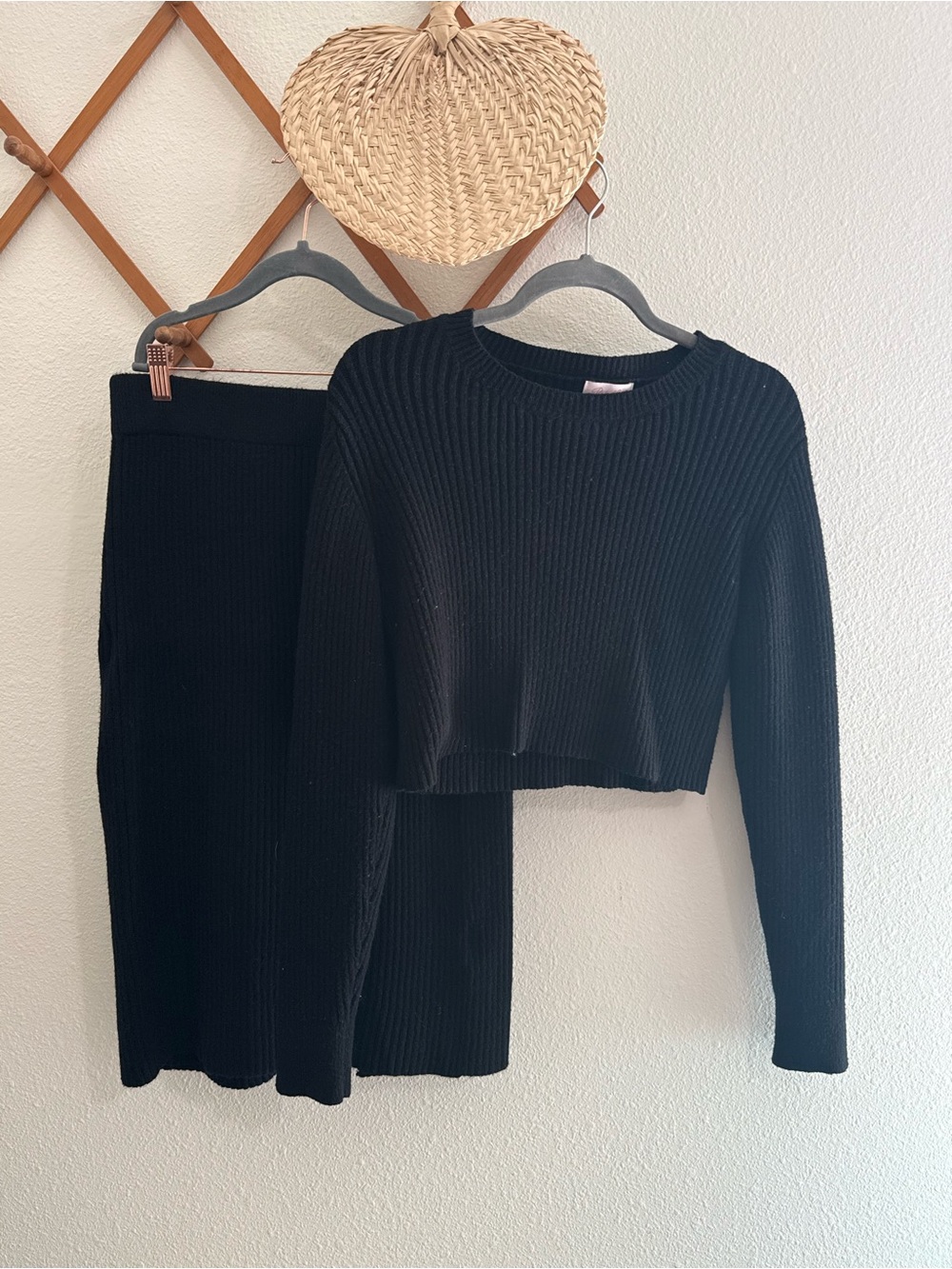 Pink Lily Black Ribbed Knit Skirt Set